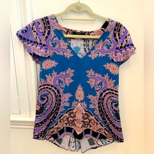 Etro size 42 patterned tee